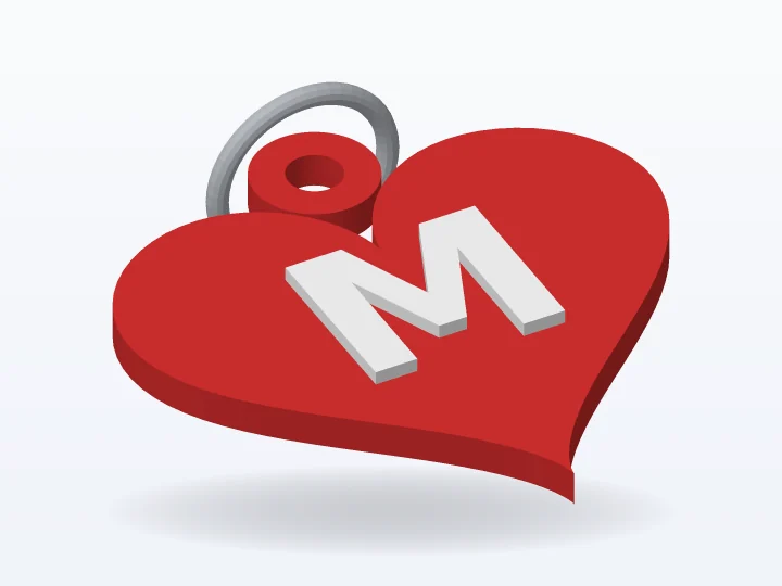 Llavero 3D en forma de corazón rojo con la letra M