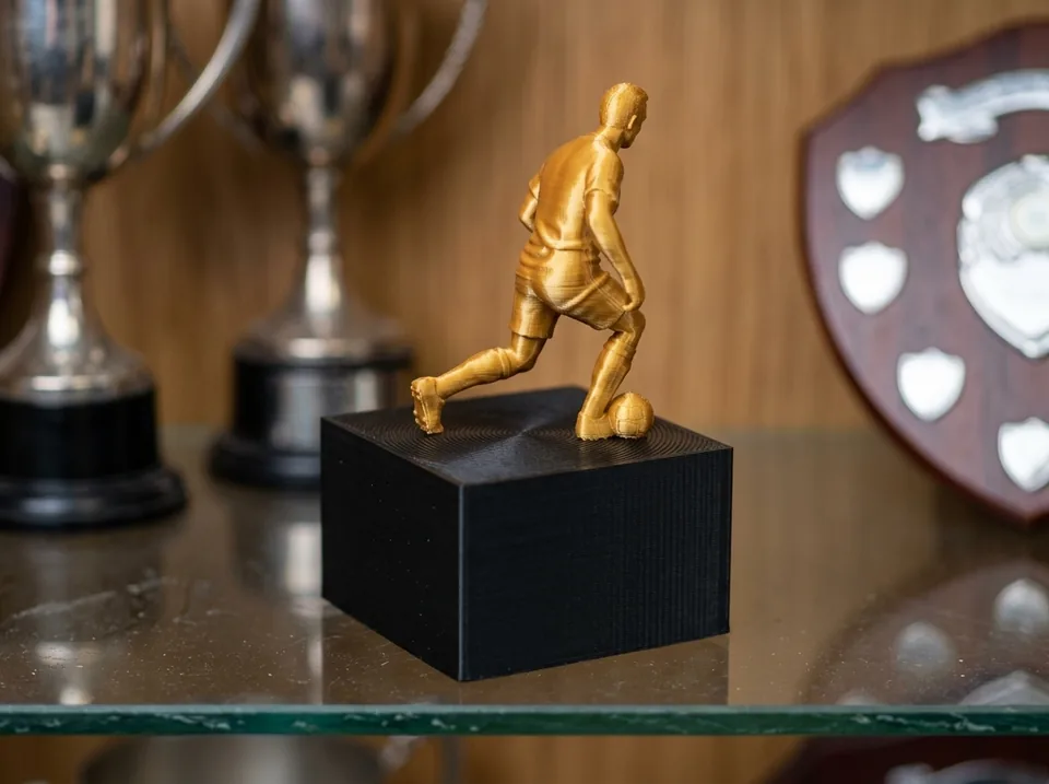 Trofeos personalizados 3D: jugador de fútbol con pedestal